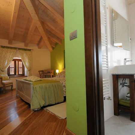 Bed & Breakfast Korta Gira Buici  Szoba fotó