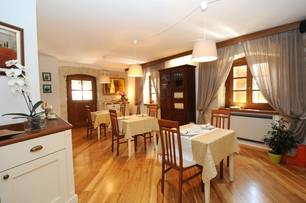Bed & Breakfast Korta Gira Buici  Kültér fotó